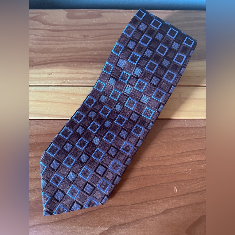 Villa Ponti 100% Silk Tie Blue Brown Woven Pattern Made in Italy 60”; 3.5” Wide